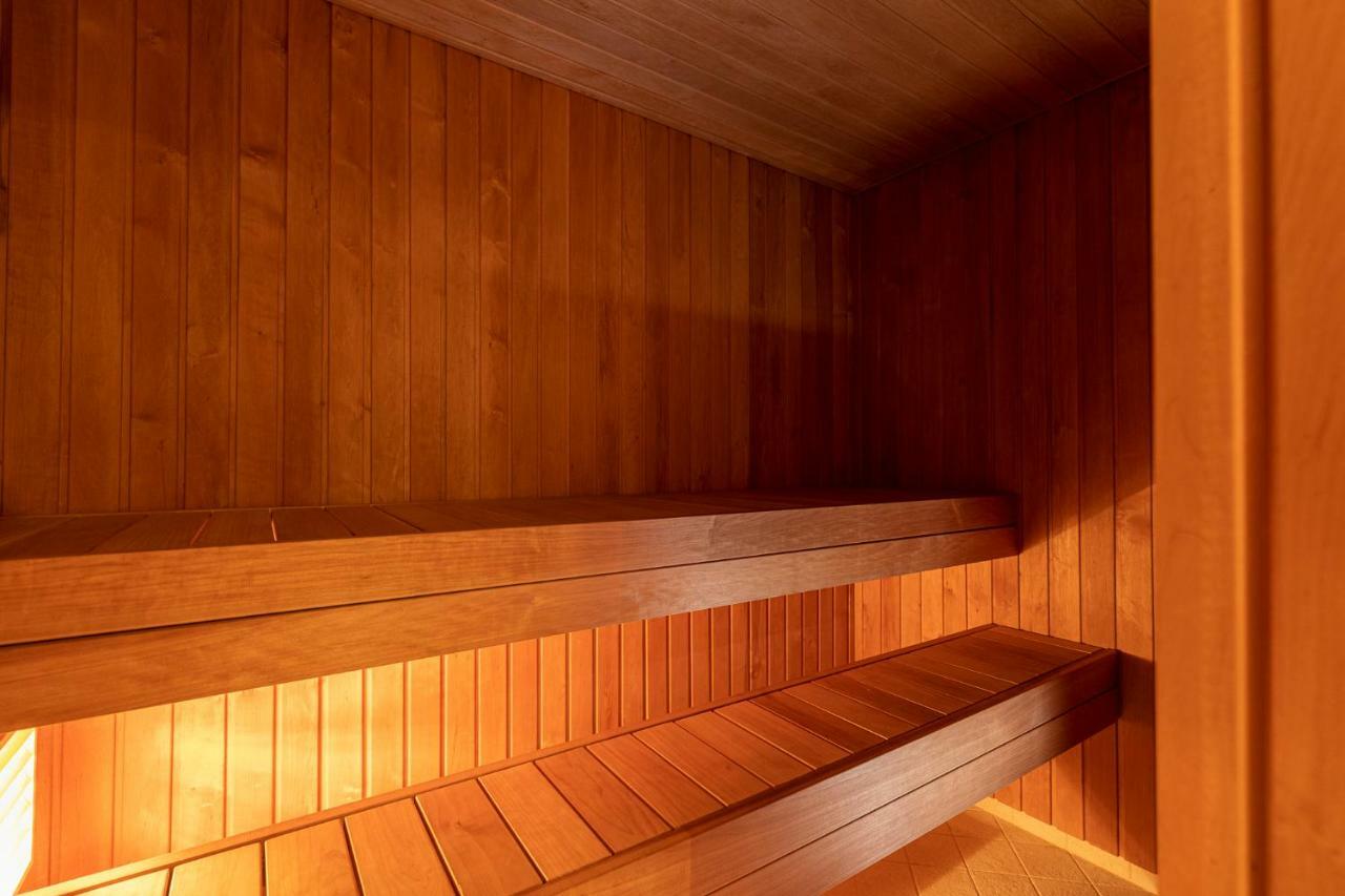 Housing 2 Bdr 2 Bathroom With Sauna At Carl Engel Luxury House Apartment *
